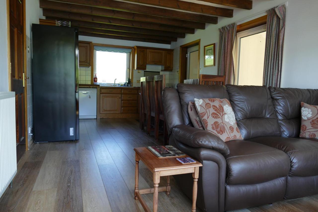 Wallace Lodge Crieff Buitenkant foto