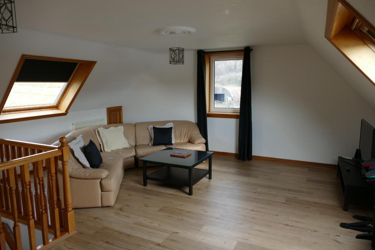 Wallace Lodge Crieff Buitenkant foto