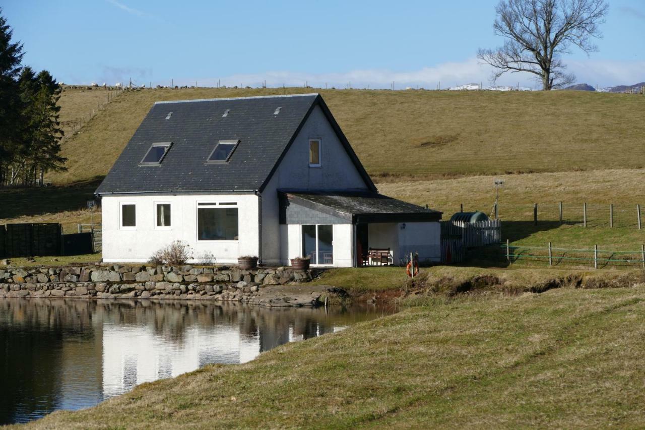 Wallace Lodge Crieff Buitenkant foto